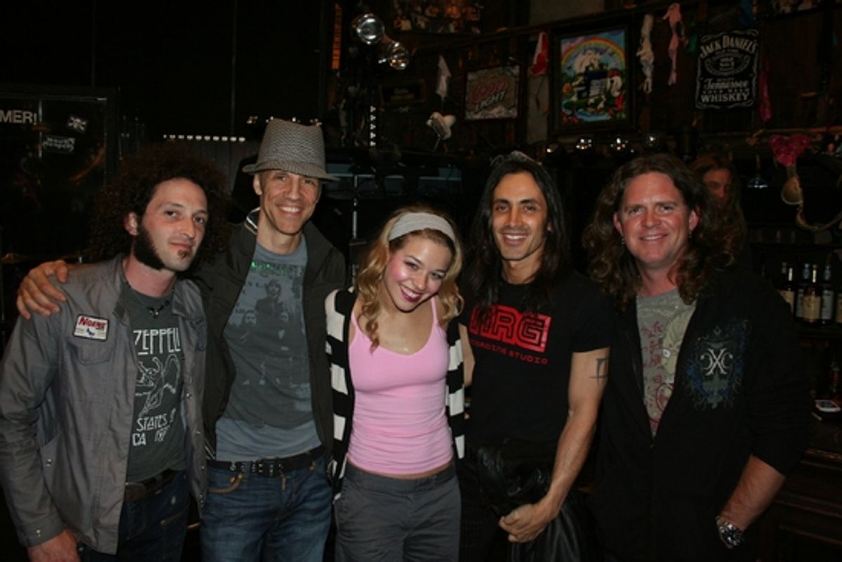 EXTREME and Savannah Wise at 